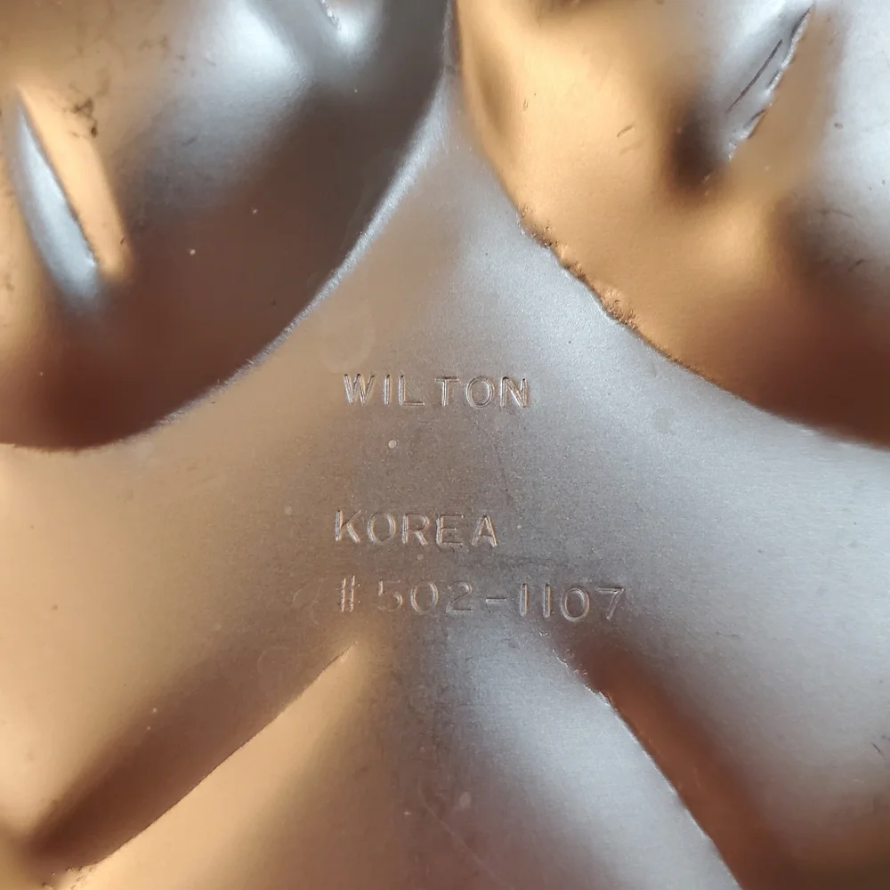 Vintage Wilton Christmas Tree‎ Cake Pan 502-1107 Korea